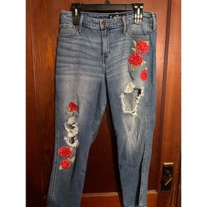 Hollister High Rise Slim Straight Jeans